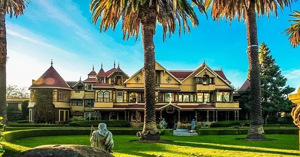 An Inside Look At The House That Spirits Built Winchester Mystery House post thumbnail image