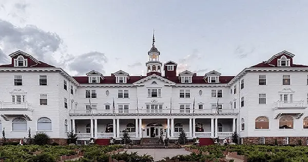 This Haunted Hotel Is The  Inspiration For The Movie “The Shinning” post thumbnail image