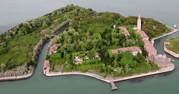 There’s A Terrifying Reason The World’s Most Haunted Island Is Off Limits post thumbnail image
