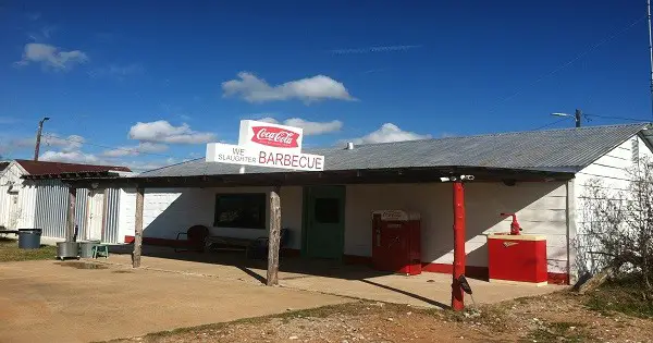 The Texas Chainsaw Massacre Gas Station Offers BBQ And An Overnight Stay If You’re Brave Enough post thumbnail image