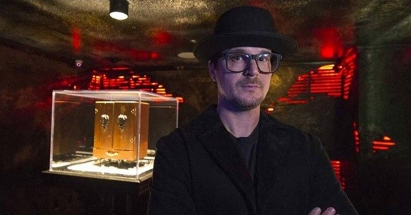 Zak Bagans ‘Ghost Hunting For Dummies’ Releases In Time For Christmas post thumbnail image