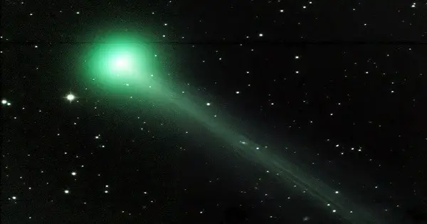 A Green Comet Will Light Up The Night Sky This Weekend post thumbnail image